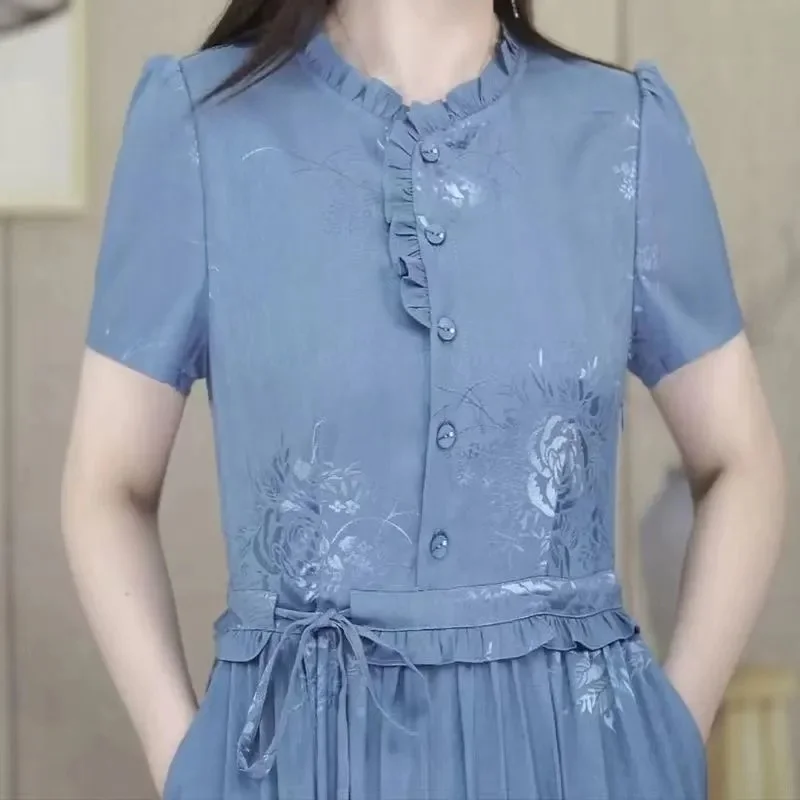 High-grade Fragrant Cloud Satin Dress Female 2022 New All-match Summer New Fashion Fungus Edge Temperament Slim Slim Waist Skirt
High-grade Fragrant Cloud Satin Dress Female 2022 New All-match Summer New Fashion Fungus Edge Temperament Slim Slim Waist Skirt