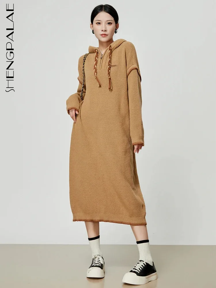 

SHENGPALAE модное трикотажное платье для женщин осень 2023 новый шнурок с капюшоном на молнии сплошной цвет винтажный свободный свитер халат 5R7224
