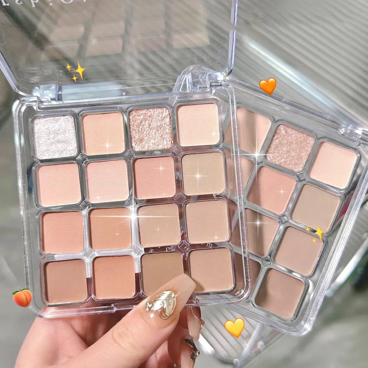 Жемчужно-матовая палитра теней для век 16 цветов