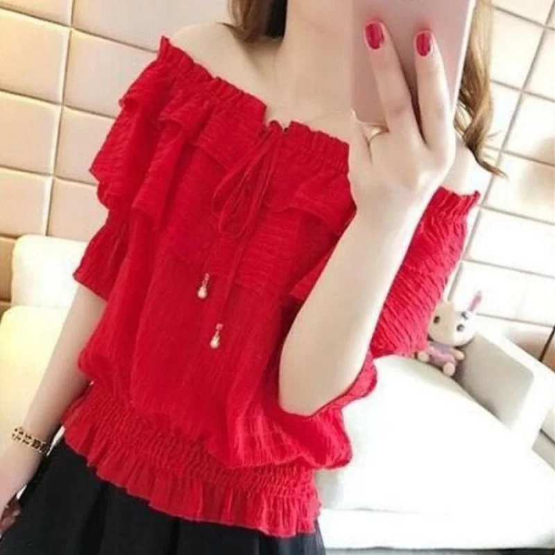 

Women's Frill Open Shoulder Half-sleed Pretty Blouses