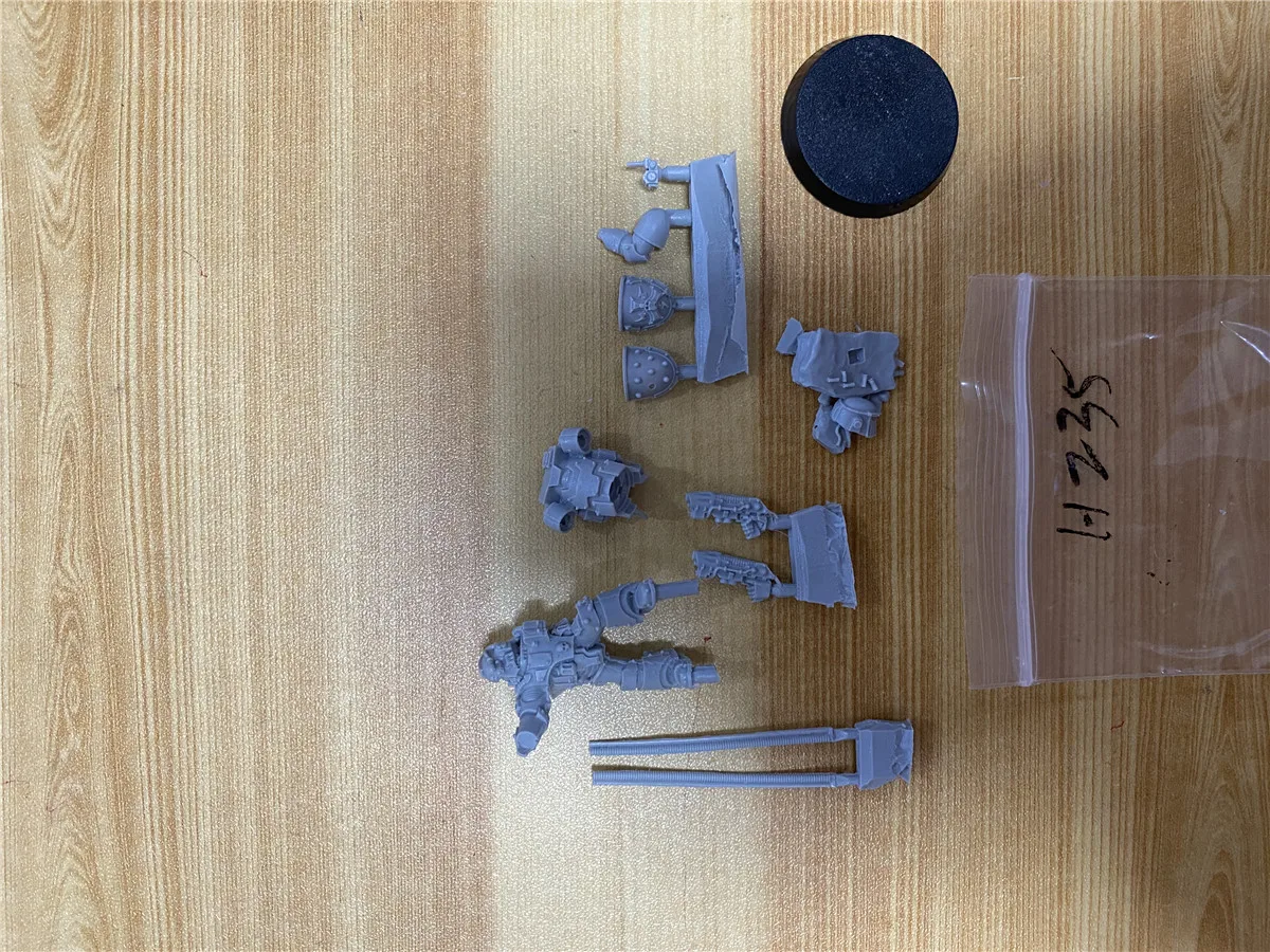 Неокрашенная Элитная модель гаража из смолы модель H235, игровые миниатюры, настольная игра, комплект для гаража Wargames Неокрашенная Элитная модель гаража из смолы модель H235, игровые миниатюры, настольная игра, комплект для гаража Wargames