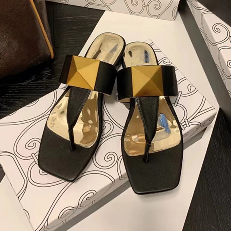 

Metal Decoration Women Flip Flop Sumemr Pu Leather Flats Luxury Slippers Sandal Elegant Square Toe Slides Designer Shoes Ladies