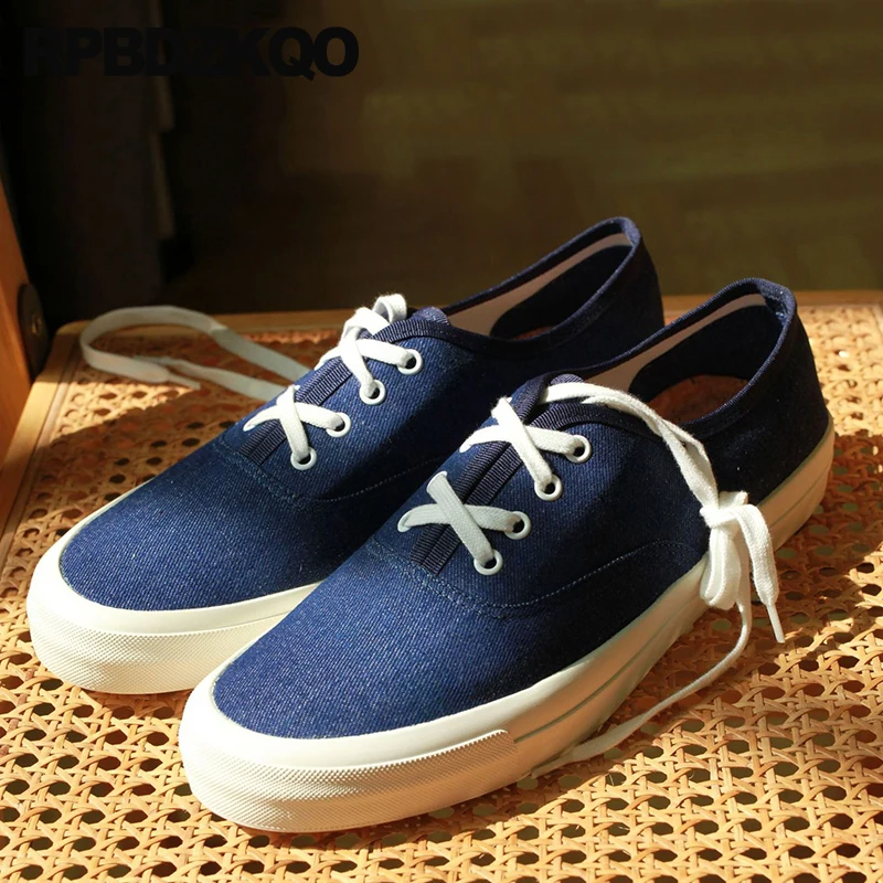 

Мужские кроссовки на шнуровке, с круглым носком