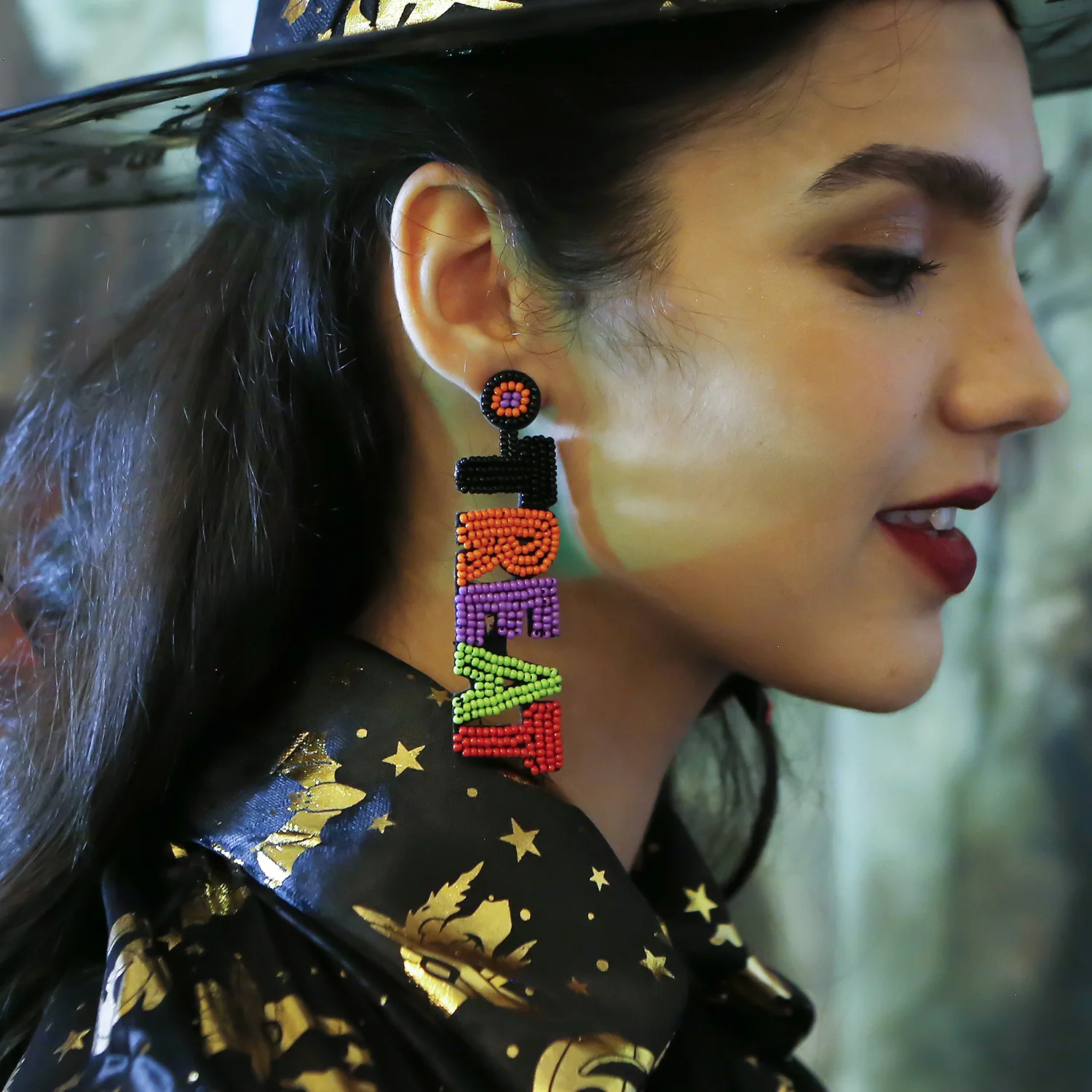 

Halloween Letter Earrings Handwoven Intangible Cultural Heritage Handmade Craft High Grade Rice Bead Earrings