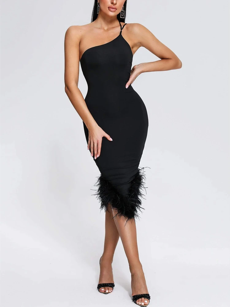 

Sexy Diagonal Collar Feathers Midi Dress Women Black Spaghetti Strap Backless Feather Design Bodycon Dress 2023 Club Party Dress