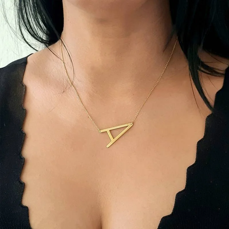 

Women Letter Pendant Necklace A-Z Initials Gold Color Stainless Steel Men Custom Carving Name Chain Necklace Gift Colar Feminino