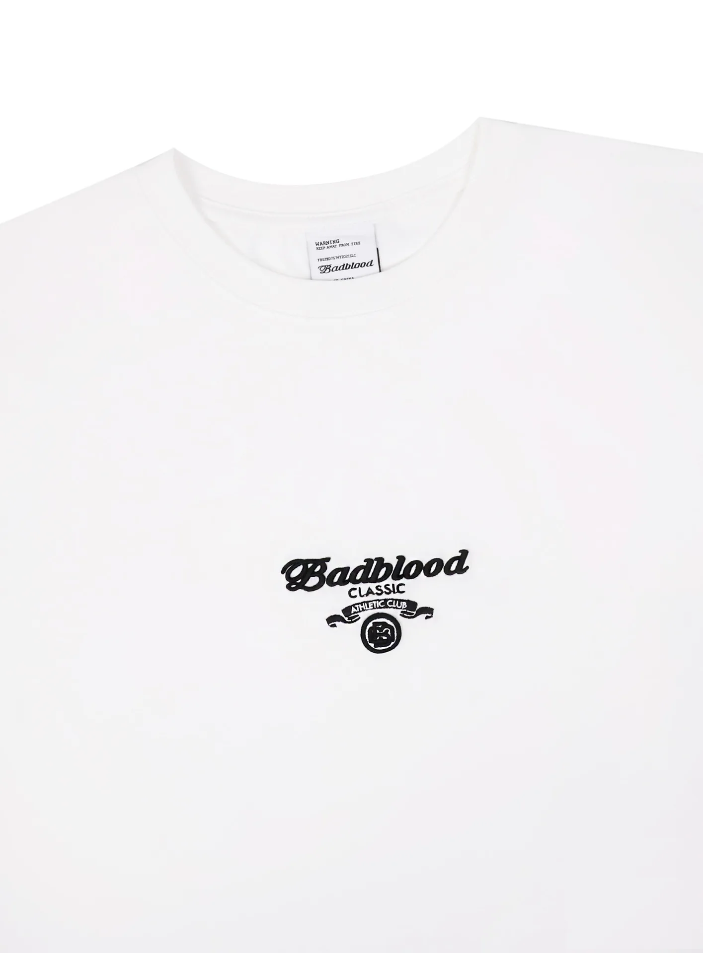 2023 new badblood top cotton white short-sleeved t-shirt women's round neck loose shoulder black pleated skirt