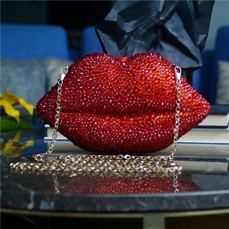 

Red Rhinestone Dinner Bag Women's Shiny Crystal Small Clutches Luxury Evening Bag Wedding Party Purse Handbag Chain Shoulder Bag