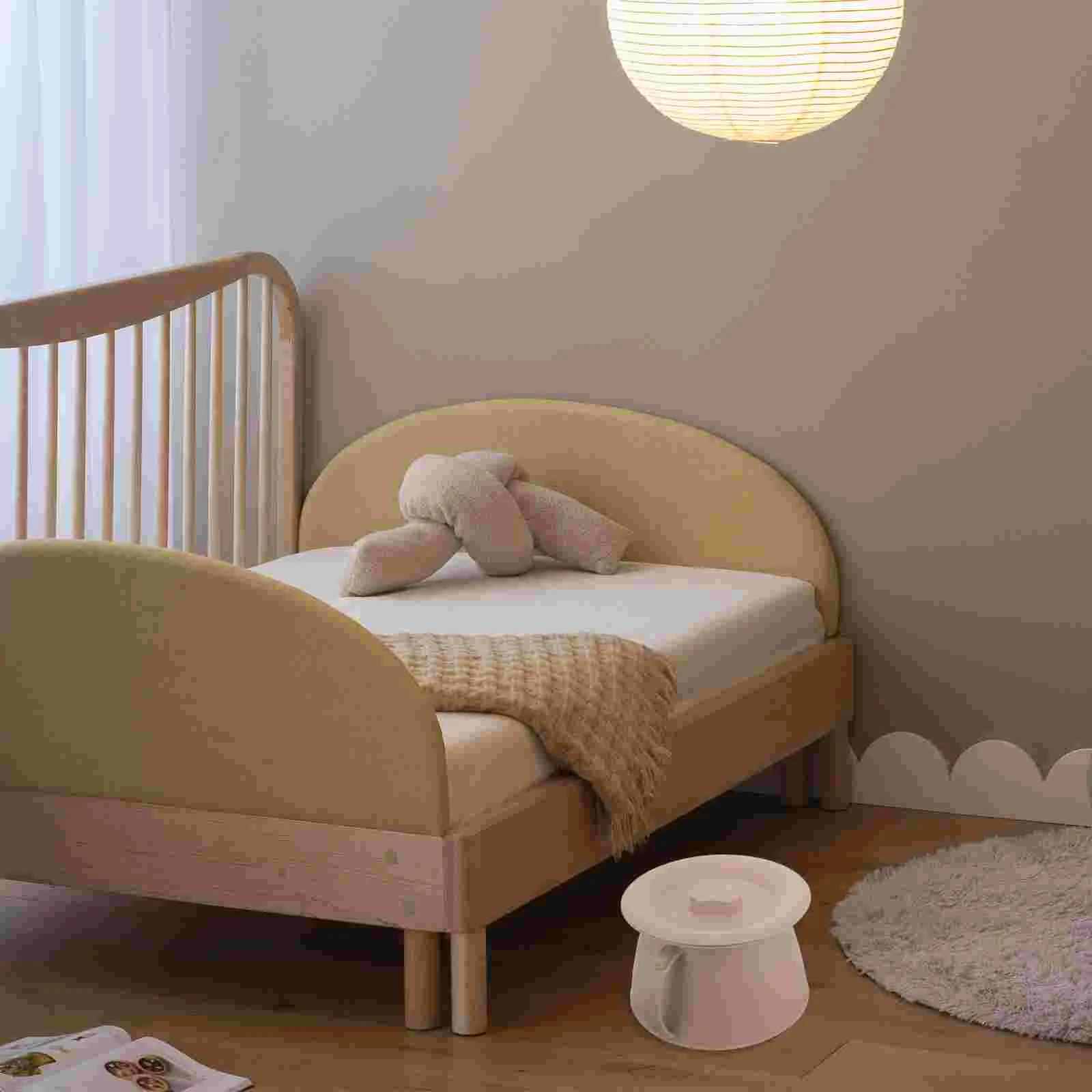 

Plastic Bedpan Bedside Urinal Bottle Handle And Cover Urinal Toilet Night Urine Jug Urine Container Pot Adults Car Travel