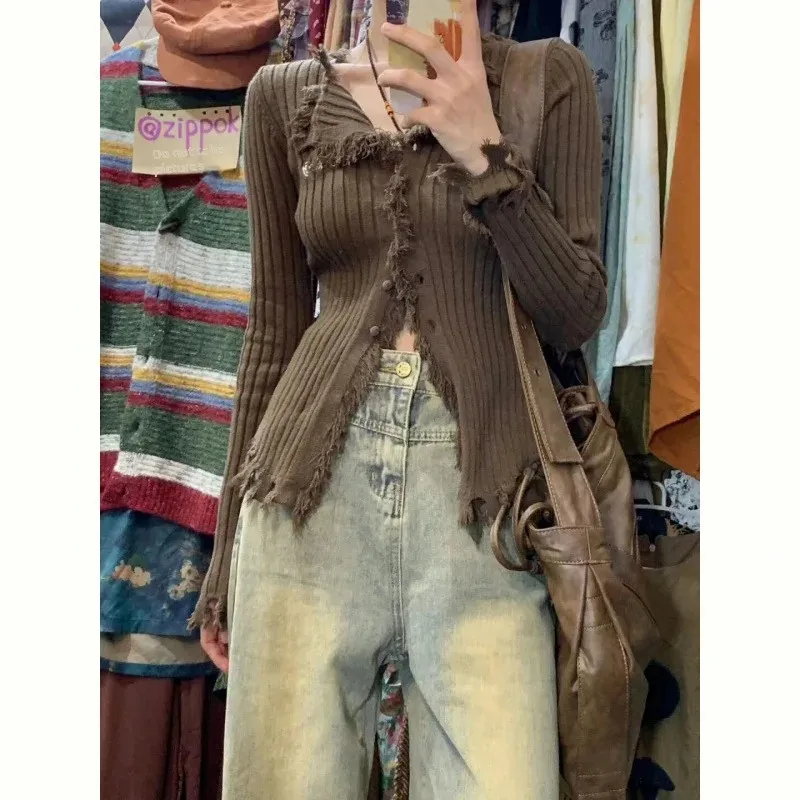 Винтажный вязаный кардиган кофейного цвета с длинным рукавом и бахромой Женский