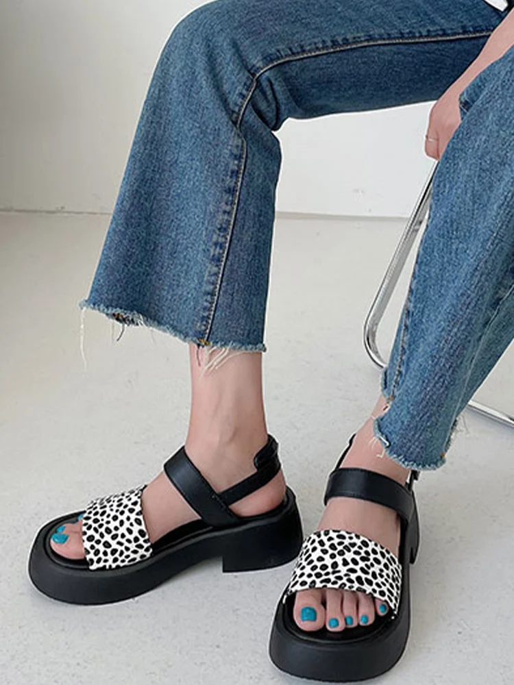 

Chunky Sandals Platform New Women Shoes 2022 Summer Designer Brand Pumps Slingback Slippers Fashion Thick Slides Women Sandals