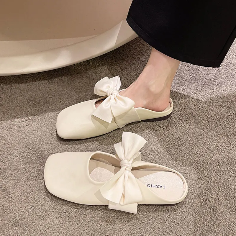 

Шлепанцы женские летние на низком каблуке, с бантом-бабочкой