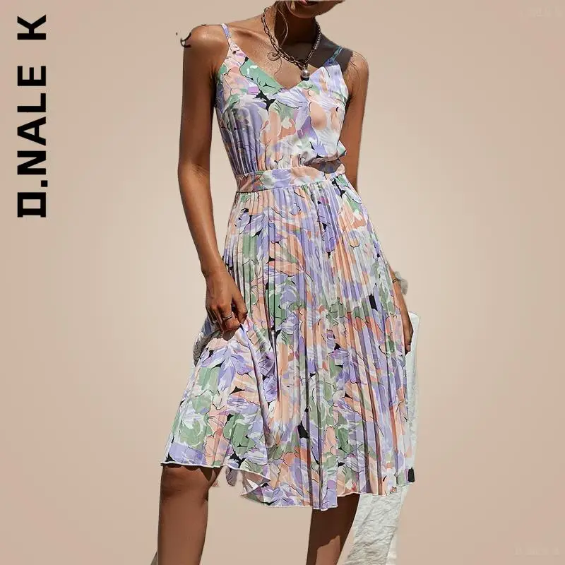 

D.Nale K Casual female fashion V-neck holiday pleated print summer dress women Spaghetti strap floral sexy sundress vestido