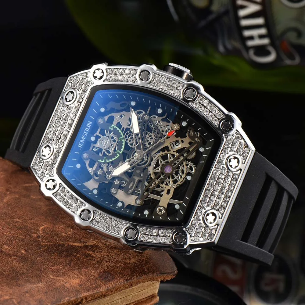 

Hot Original Brand Tonneau Watches For Mens Hip Hop With Diamond Bling Quartz WristWatch Luxury Iced Out Sprot AAA Jewelry Clock