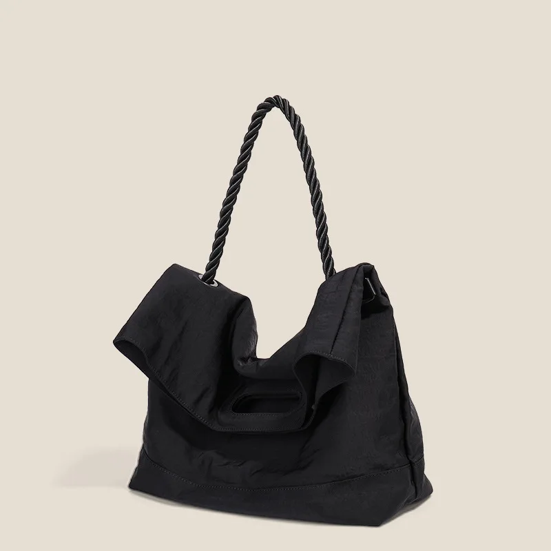 Multifuctional Totes Bag In Black, With 3 Straps, Everyday Purse For Woman And Man, High Street Fashion Handbag Should Bag 2023