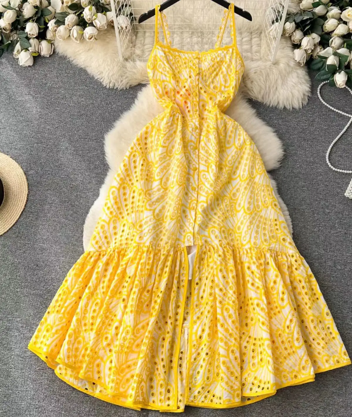 

Seaside Vacation Style Printed Strap Dress for Women 2023 Summer Hollow Out Embroidery Strap Single Breasted Dresses