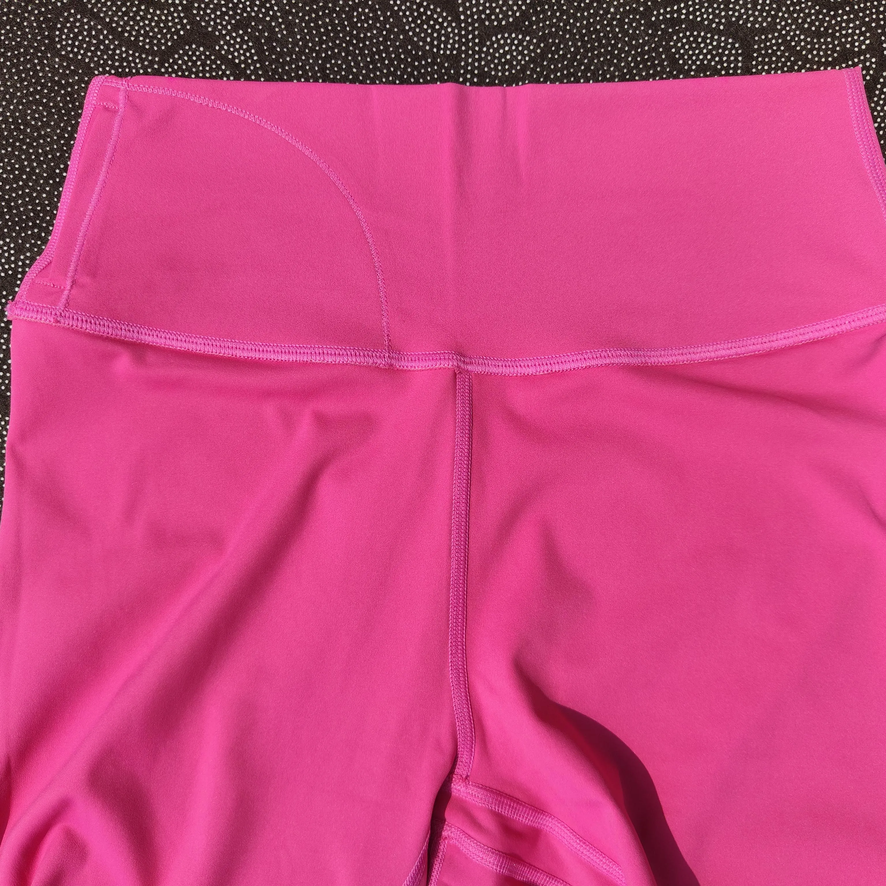 Рисунок 5 - Женские штаны Luluwomen