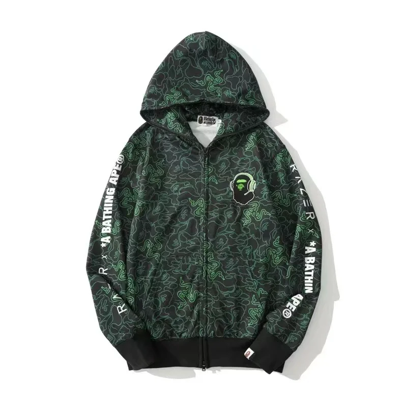 

Hoodie three-piece set of polyester material