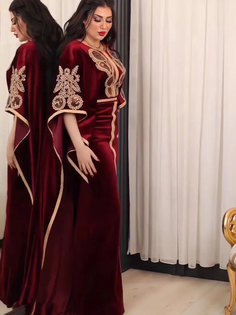 Arabic Abaya Dubai Muslim Kaftan Maxi Dress Women Luxury Velvet Caftan Marocain Evening Party Long Dresses 2023 Abayas Femme