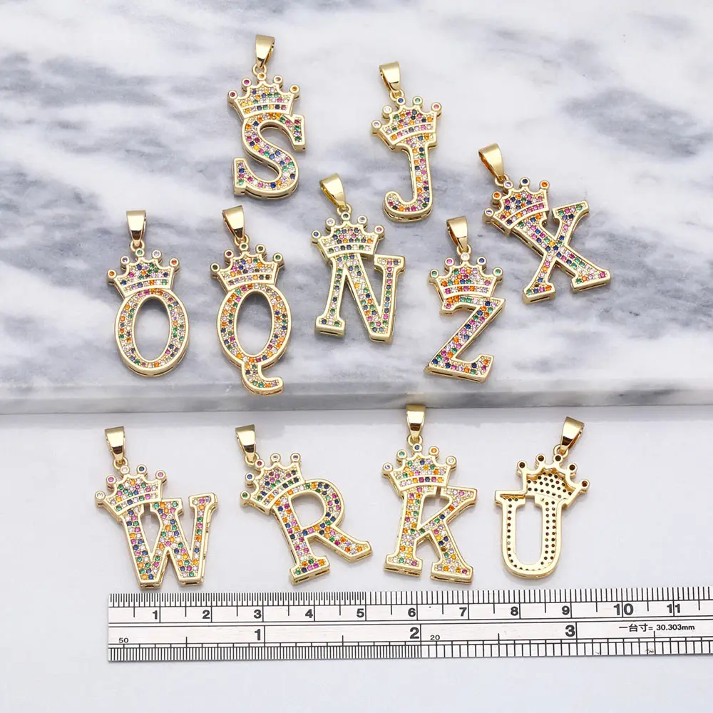 OCESRIO A-Z подвеска в форме короны для ожерелья женщин позолоченные блестящие CZ