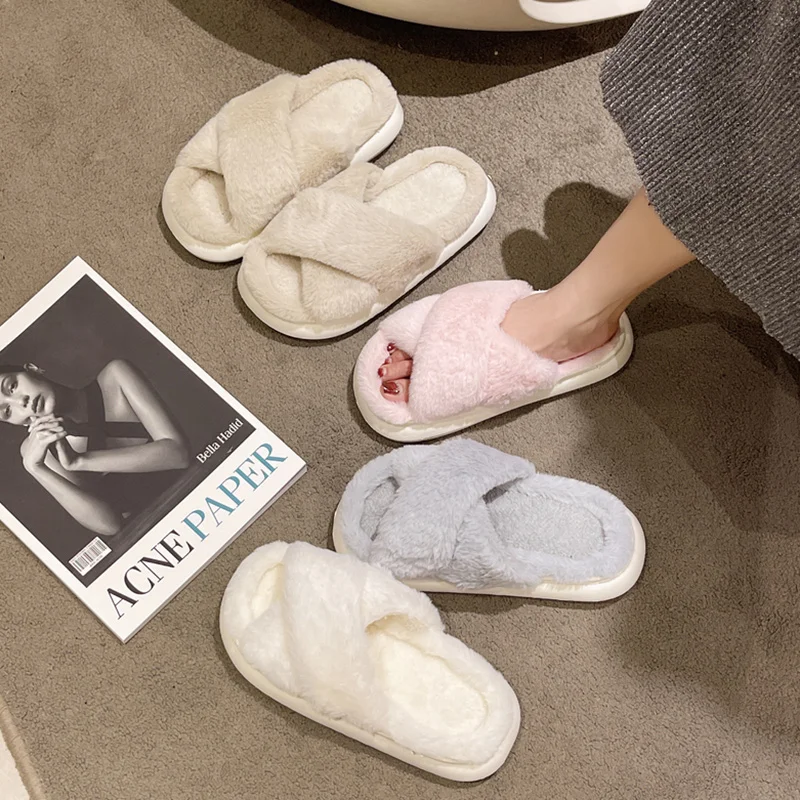 

Shoes Plush Slippers For Adults Med Slides Loafers Slipers Women Fur Flat 2023 Massage Rubber PU Rome Fabric Shoes Slippers Flat