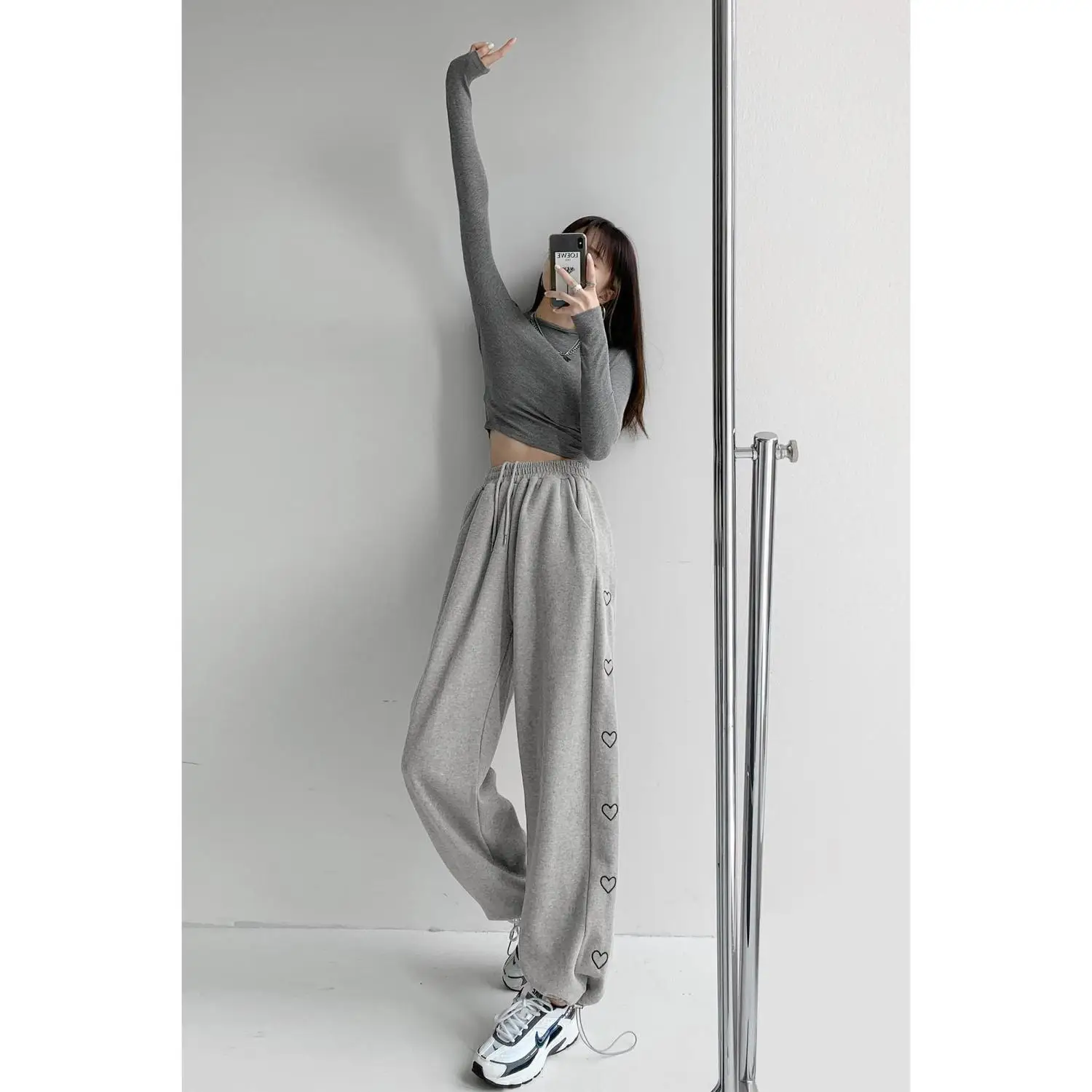 

Sweatpants Women Pants High Waist Kawaii Hearts Joggers Y2k Streetwear Korean Fashion Wide Leg Trousers Casual Loose Vintage
