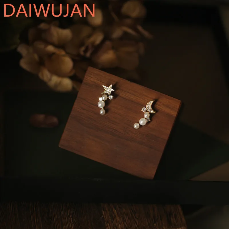 

Женские серьги-гвоздики из серебра 925 пробы, с жемчугом