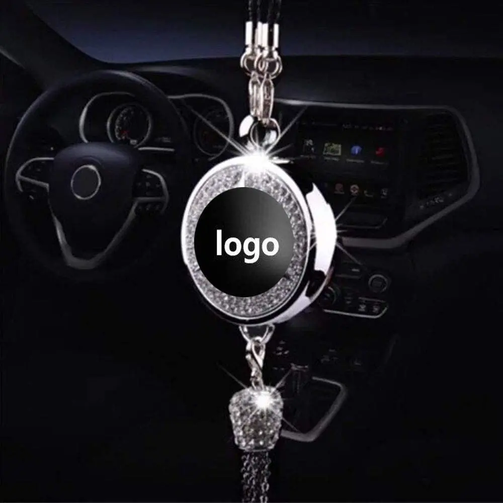 Автомобильный орнамент с кристаллами и бриллиантами автомобильный флакон для