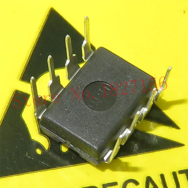 1pcs/lot C1701C UPC1701C DIP-8 BIPOLAR ANALOG INTEGRATED CIRCUIT | Integrated Circuits