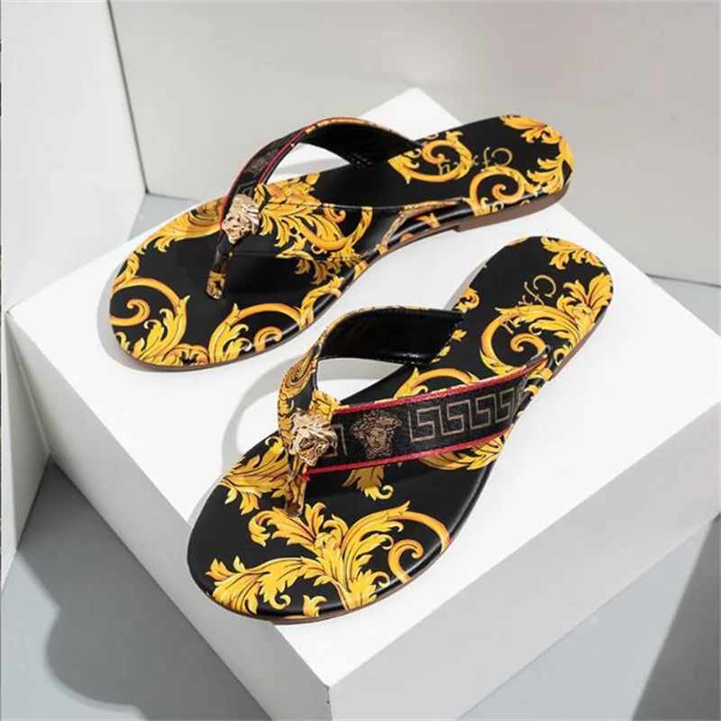 Шлепанцы женские с принтом модные пикантные тапочки на плоской подошве 2022 |