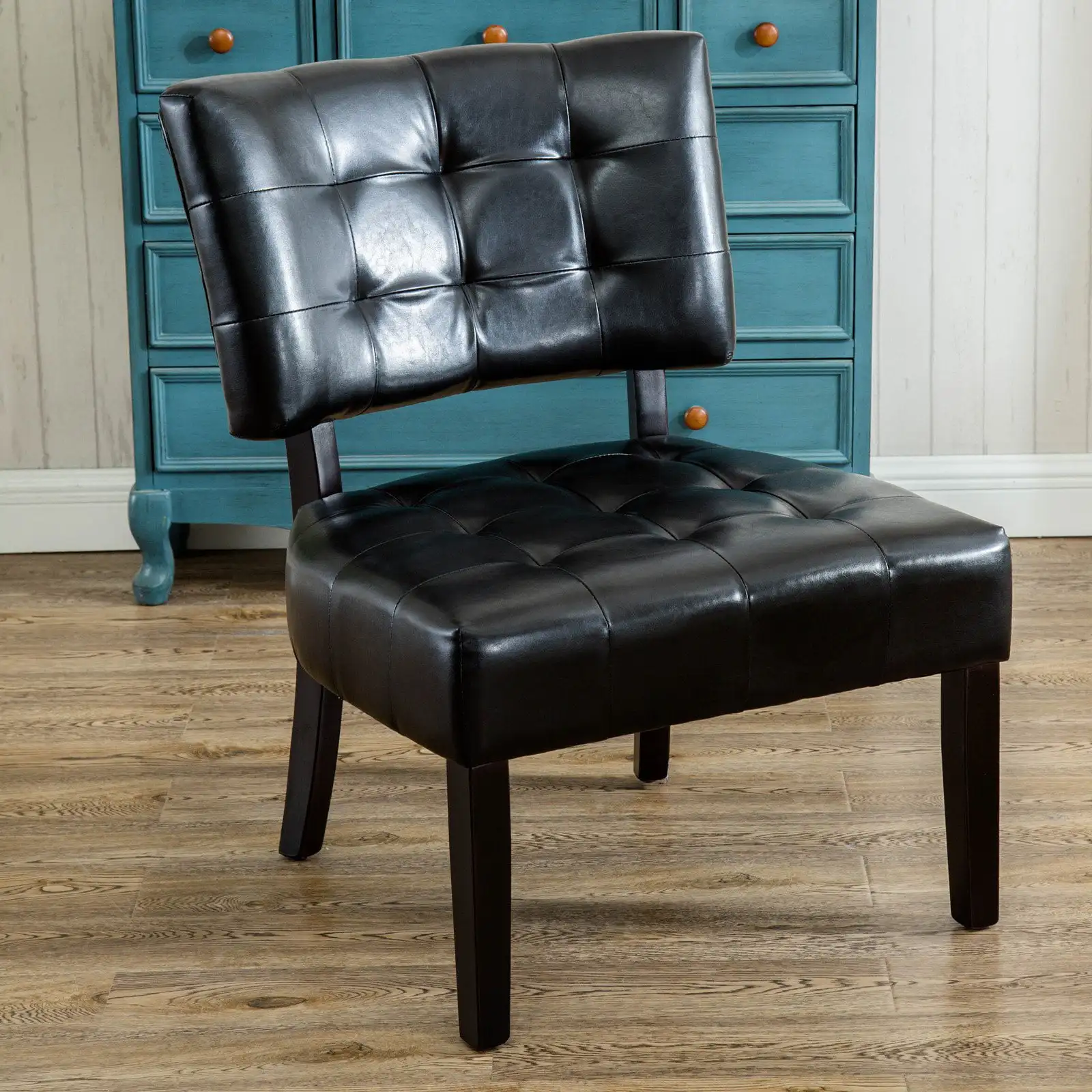 

Blended Leather Tufted Oversized Accent Chair