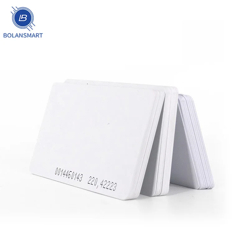 

RFID-карта EM4100 M1 125 mhz, 13,56 кГц, 0,8 мм