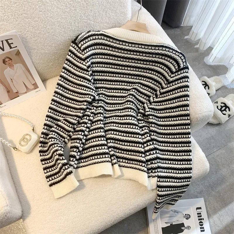 2024 зимняя вязаная куртка в полоску милый кардиган женский корейский пуловер с