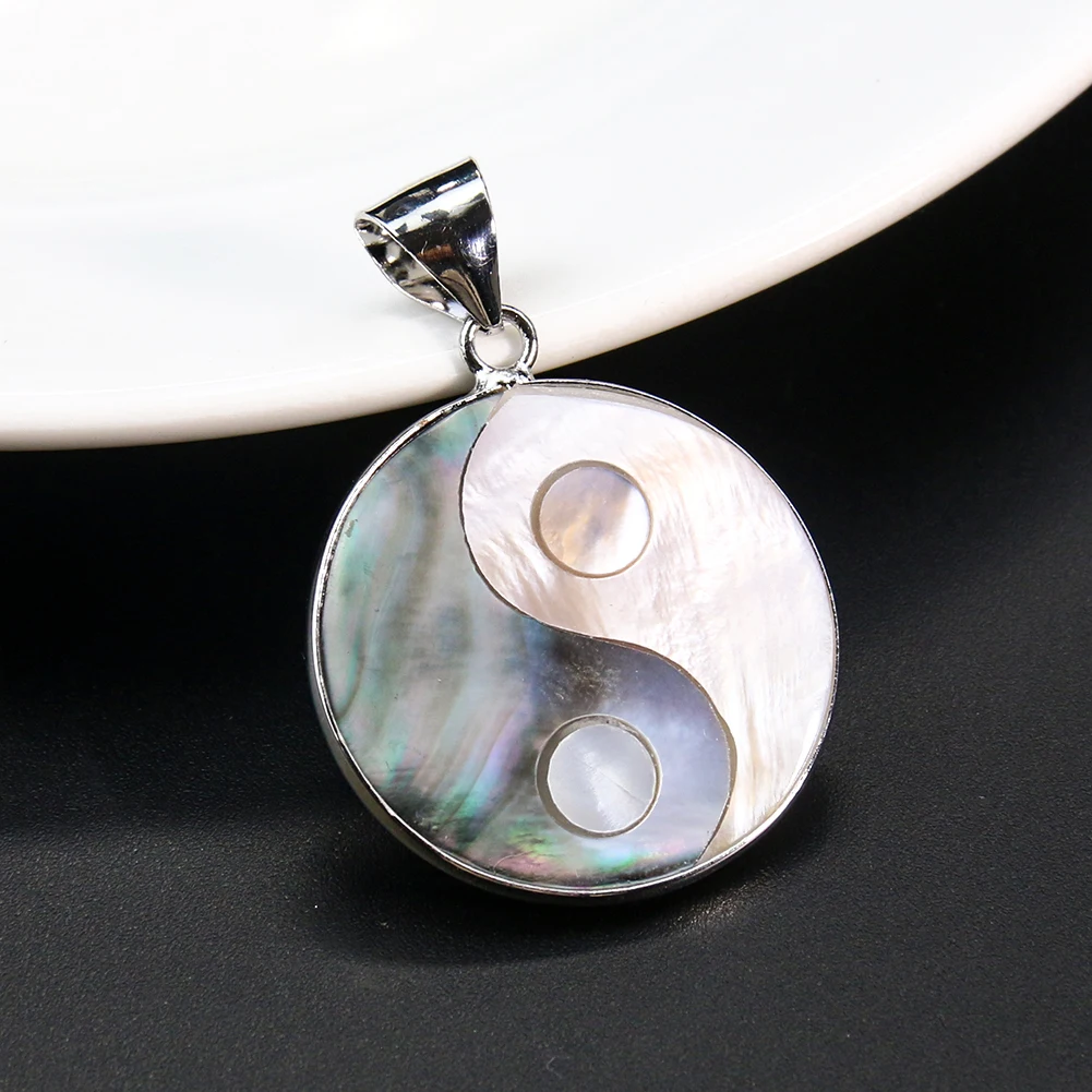 

Natural Shell Pendant Feng Shui Yin Yang Tai Chi Bagua Balance Charms Mother of Pearl for DIY Necklace Jewelry Making Accessory