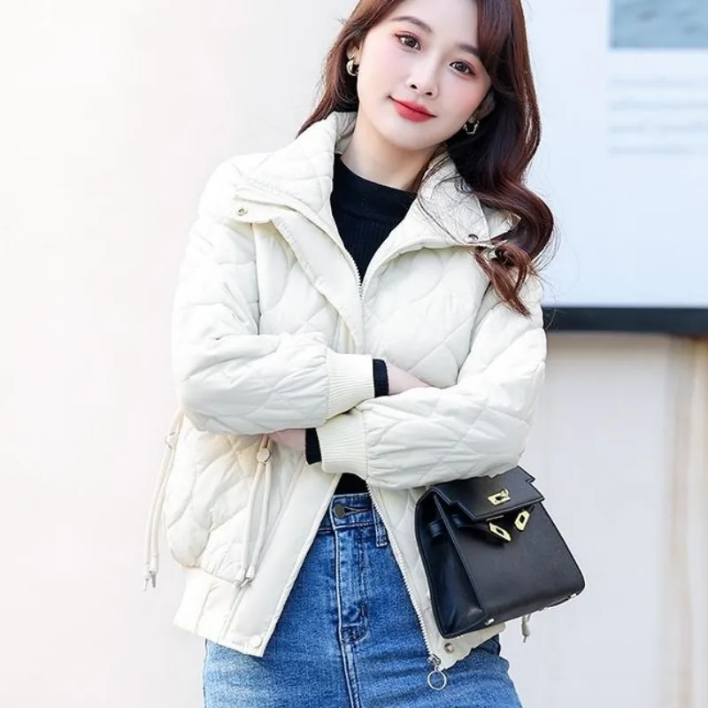 Рисунок 4 - Новинка 2023, женское пуховое пальто из хлопка