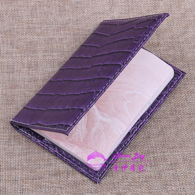 Free Custom Initials Name Crocodile Pattern Passport Holder for Men and Women PU Leather Passport Book Case Protector ID Cover