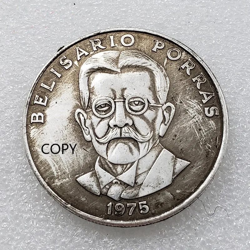 

Коллекционная памятная монета 1975 Belisario Porras в виде серебряного доллара