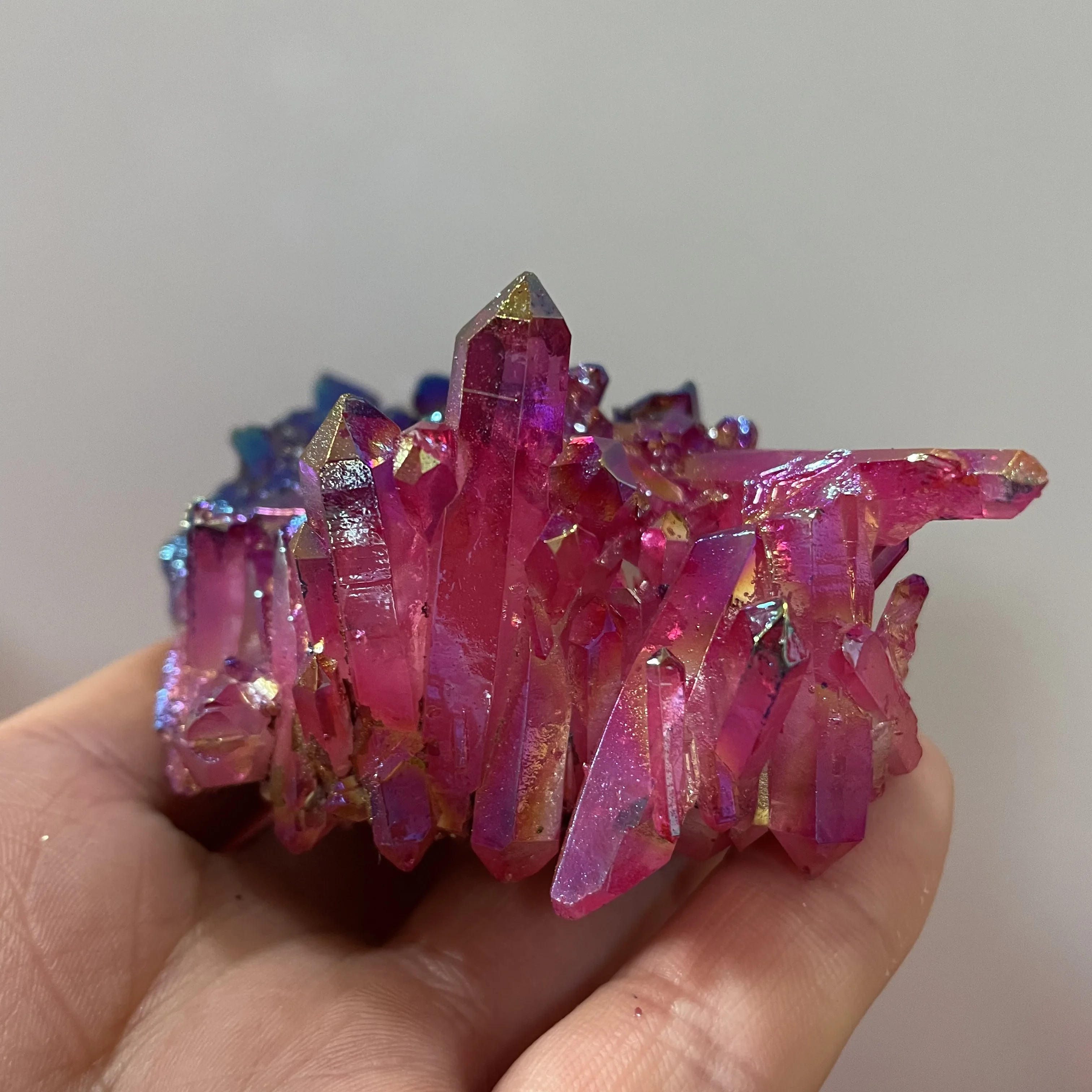 208 г розовый и синий кварц Aura Crystal vug Титан висмут кремний кластер Радуга |