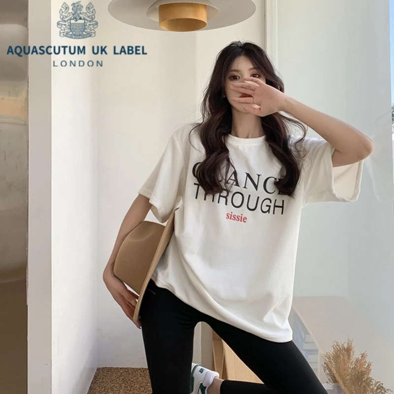 

Весенняя одежда Aquascutum в стиле ретро, новая стильная свободная черная футболка средней и длинной длины с коротким рукавом и круглым вырезом