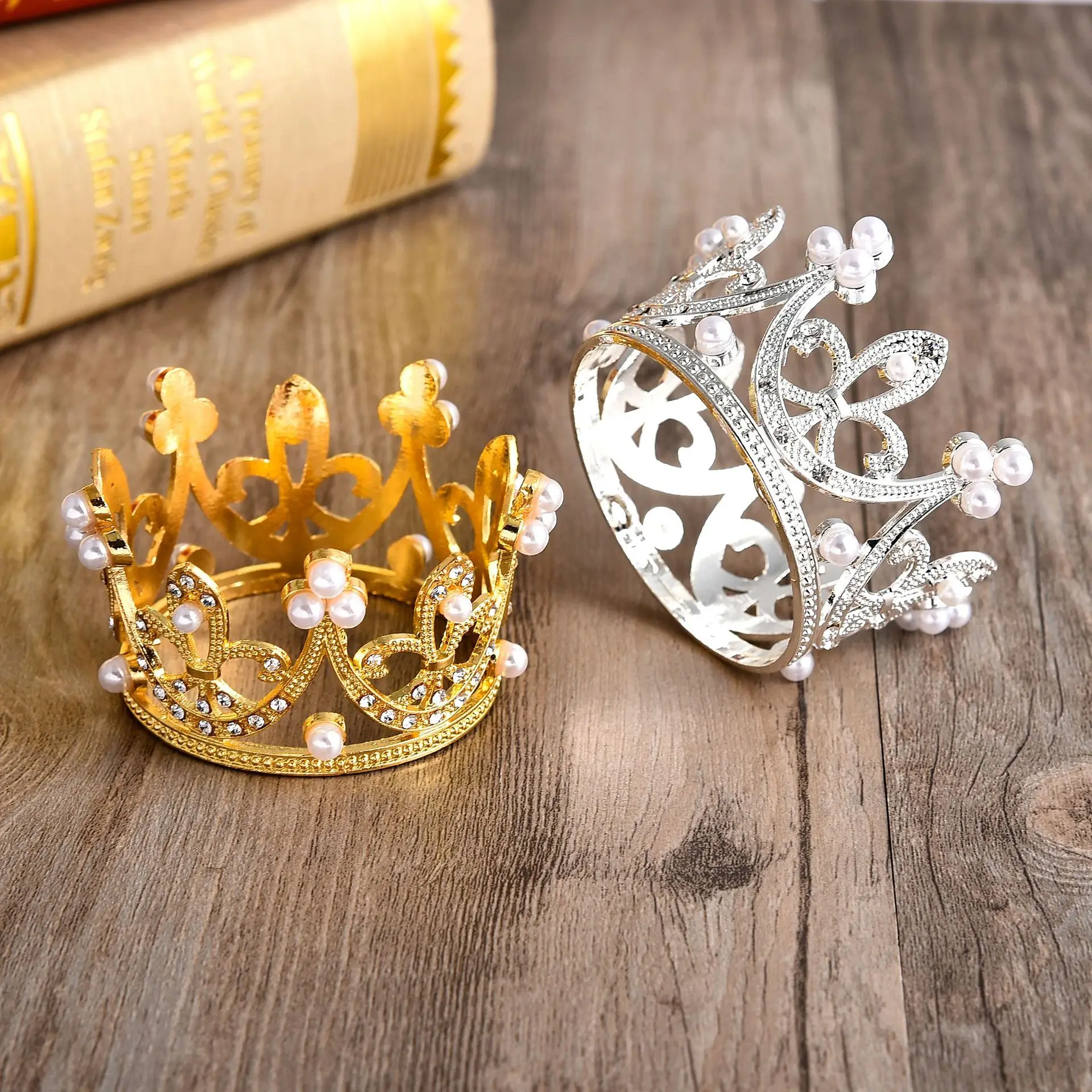 

Mini Pearl Crown Children Birthday Cake Decor Queen Princess Happy Birthday Party Decor Kids Girl One 1st Cake Topper Babyshower