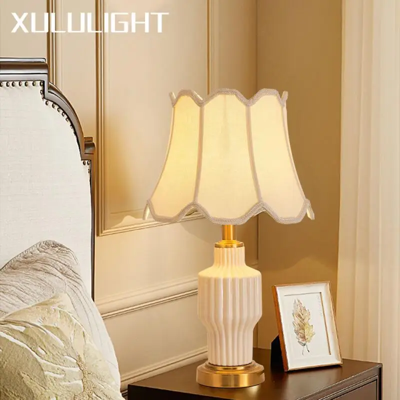 

Ceramic Table Lamp American Lighting Fabric Decoration Bedroom Living Room Home Bedside Table Remote Control Desk Lamp
