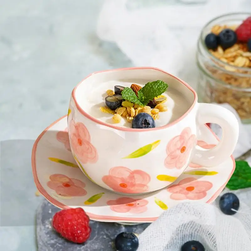 Симпатичная кружка с цветами Расписанная вручную неправильной формы и наборы