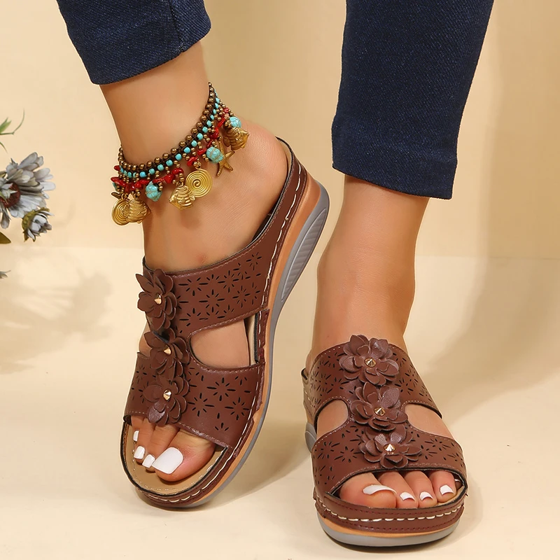 2023 Summer Women Slippers Plus Size Women's Shoes Retro Roman Sandals Women Pu Casual Flower Wedge Sandals Platform Slippers