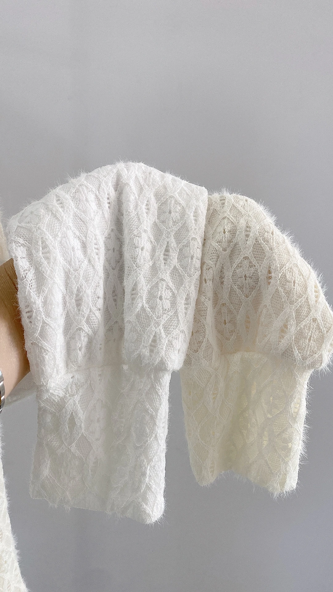 Color Matching Lace Doll Collar Lace blouse Slimming Long sleeve Shirt Socialite Fleece-l...