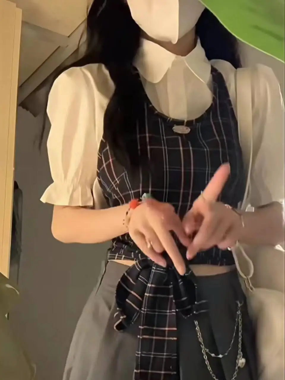 Корейский хип-хоп Красный Клетчатый жилет с бантом на шее 2024 Женская Летняя