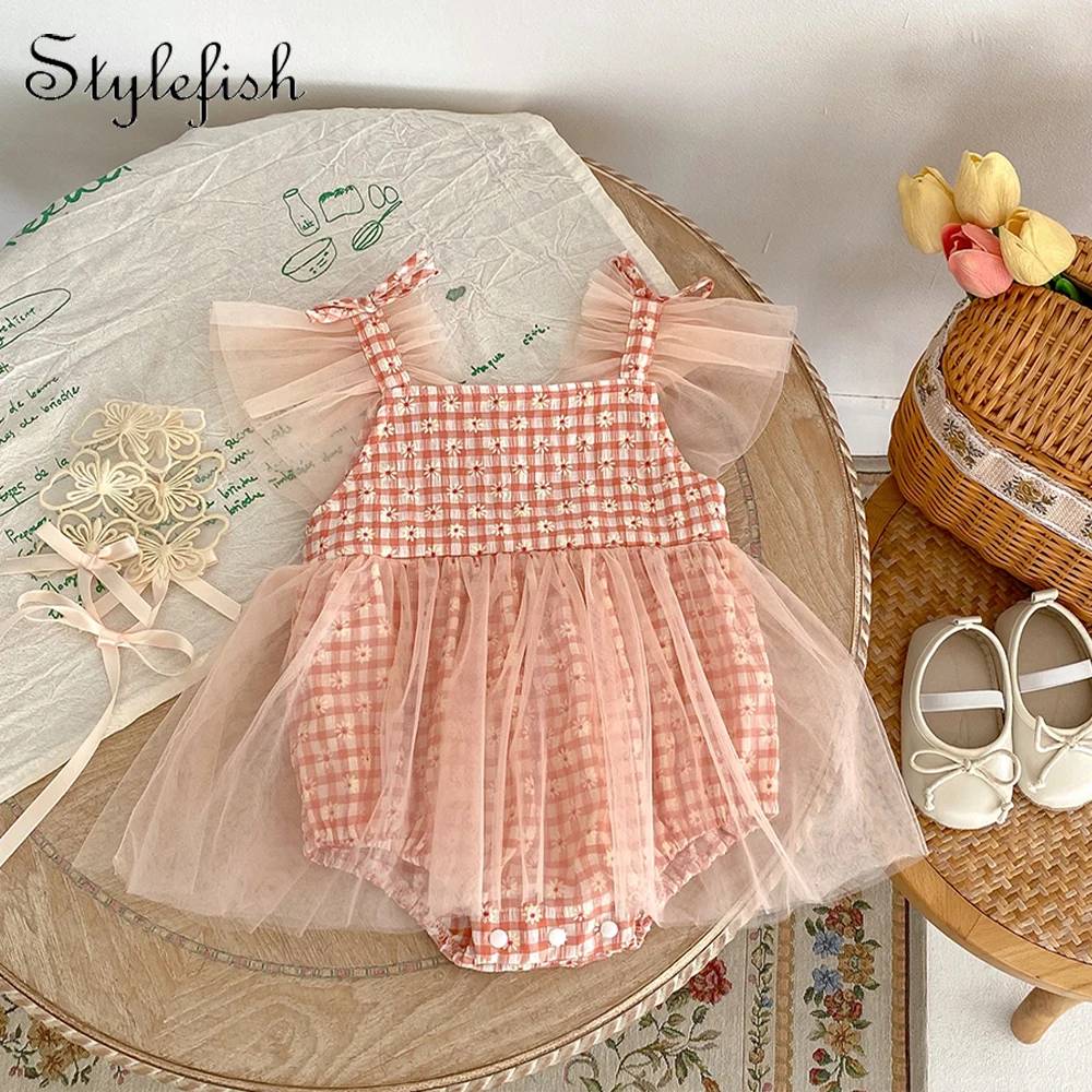 

Летнее Детское платье-комбинезон с рукавами-маргаритками