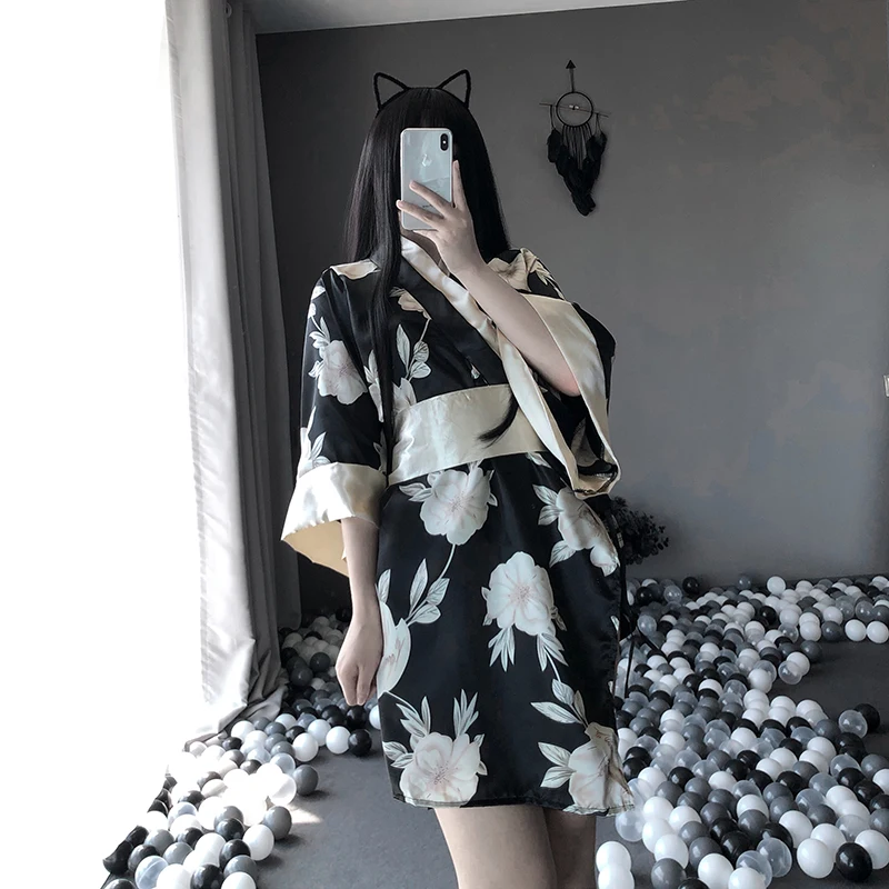 

The New Lingerie Japanese Printing Magnolia Kimono Game Uniform Temptation