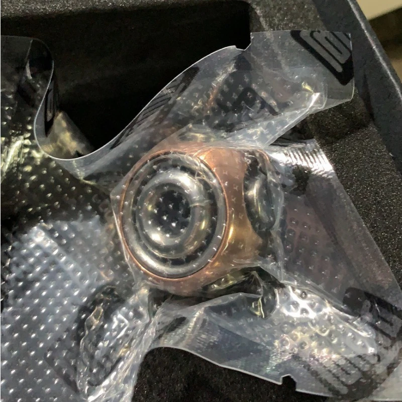 

Second-Hand out-of-Print Spore Fingertip Gyro Red Copper Material Unopened Packaging Complete