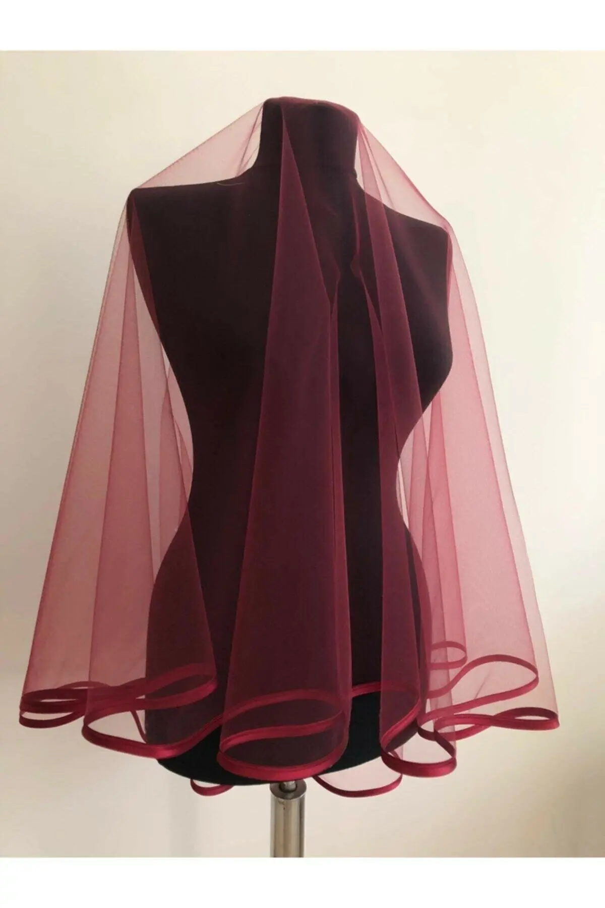 

2022 new Maroon Piping Bridal Veil Belt Gloves 003Biyeli Bridal Veil Wedding Bridal Accessory Marriage