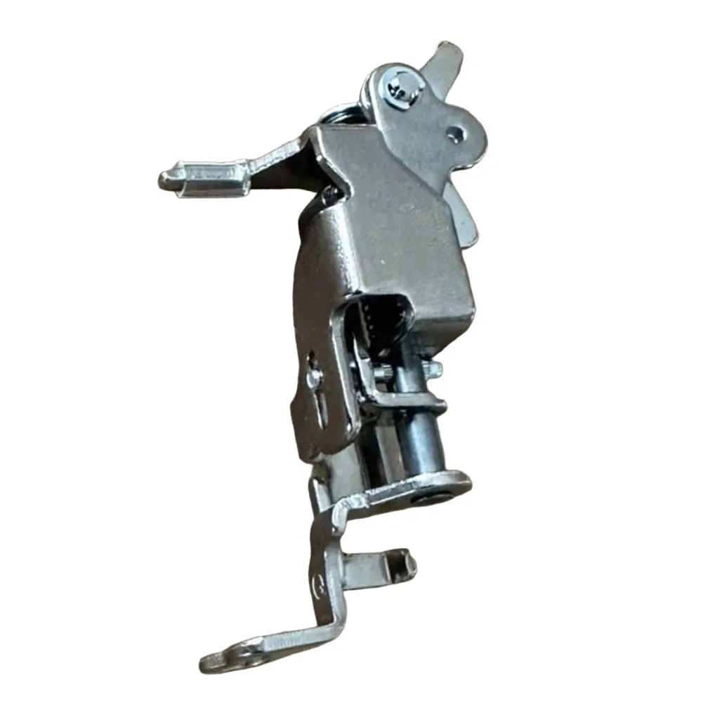 

Металлическая лапка для вышивания